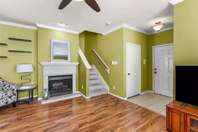 7911 Barnes Ridge Lane, Houston, TX 77072 - Photo 11