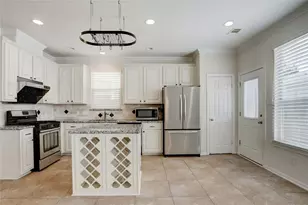 10046 Hillside Bayou Dr, Houston, TX 77080 - Photo 7