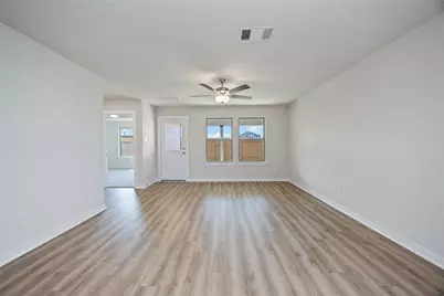 803 Clear Valley Lane, Dayton, TX 77535 - Photo 7