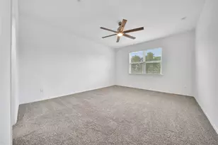 9245 Inland Leather Ln, Conroe, TX 77385 - Photo 17