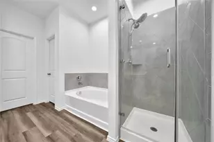 9245 Inland Leather Ln, Conroe, TX 77385 - Photo 31