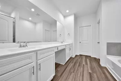9245 Inland Leather Lane, Conroe, TX 77385 - Photo 29