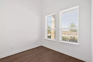 12105 Harrington Gate Dr, Texas City, TX 77951 - Photo 5