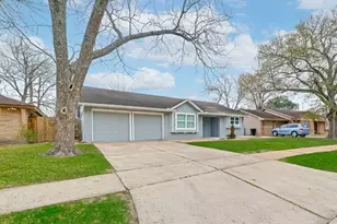 5330 Hialeah Dr, Houston, TX 77092 - Photo 27