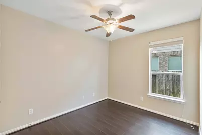 13814 McKinney Creek Lane, Houston, TX 77044 - Photo 27