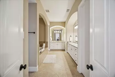 6019 Majestic Pines Drive, Kingwood, TX 77345 - Photo 13