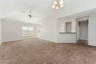 3139 Silverchase Meadows Dr, Houston, TX 77014 - Photo 7