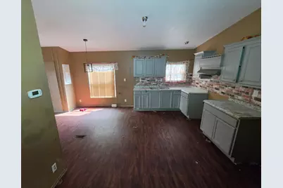 2910 Fairbanks Street, Houston, TX 77026 - Photo 5