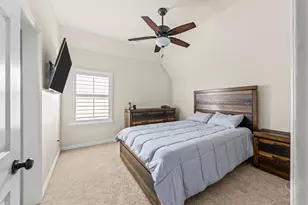 27546 Kingsland Pl Ln, Fulshear, TX 77441 - Photo 31