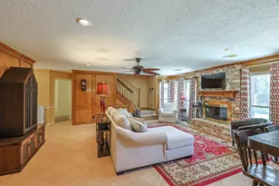 5527 Glenmere Ln, Spring, TX 77379 - Photo 7