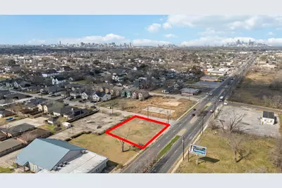 8704 Cullen Boulevard, Houston, TX 77051 - Photo 11