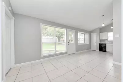 10603 Thorncliff Drive, Humble, TX 77396 - Photo 7