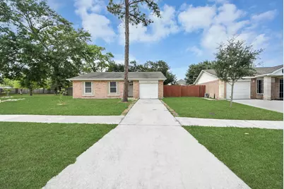 10603 Thorncliff Drive, Humble, TX 77396 - Photo 1