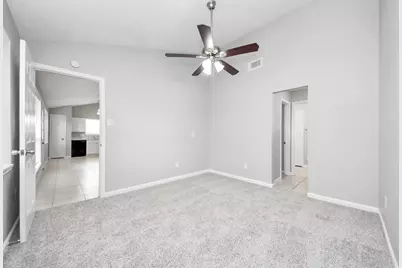 10603 Thorncliff Drive, Humble, TX 77396 - Photo 13