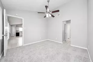 10603 Thorncliff Dr, Humble, TX 77396 - Photo 13
