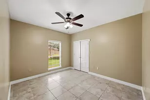 5627 Brookfield Dr, Houston, TX 77085 - Photo 15