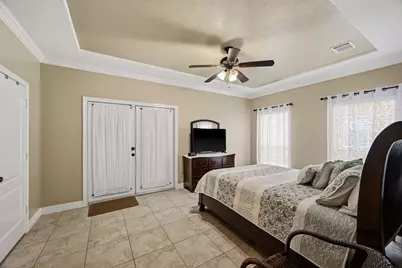 5627 Brookfield Drive, Houston, TX 77085 - Photo 19