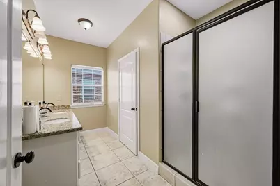 5627 Brookfield Drive, Houston, TX 77085 - Photo 21