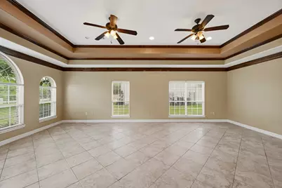 5627 Brookfield Drive, Houston, TX 77085 - Photo 5