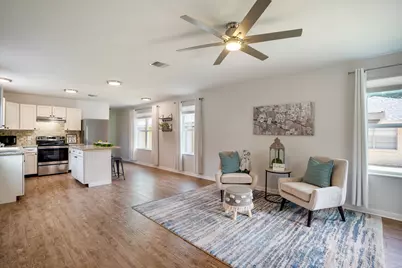 306 Foster Street, Tomball, TX 77375 - Photo 5