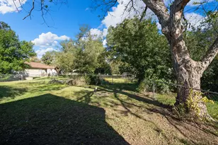 306 Foster St, Tomball, TX 77375 - Photo 25