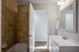 306 Foster St, Tomball, TX 77375 - Photo 15