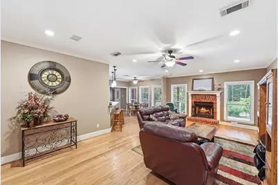 19427 Sapphire Circle, Magnolia, TX 77355 - Photo 7