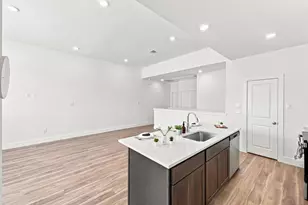 6053 Cebra St, Houston, TX 77091 - Photo 13