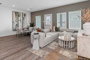 7611 Inwood Hls Ln, Houston, TX 77088 - Photo 11