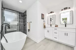 5619 Duxbury St, Houston, TX 77035 - Photo 39