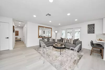 5619 Duxbury Street, Houston, TX 77035 - Photo 13