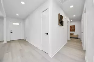 5619 Duxbury St, Houston, TX 77035 - Photo 23