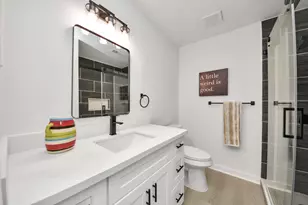 5619 Duxbury St, Houston, TX 77035 - Photo 25