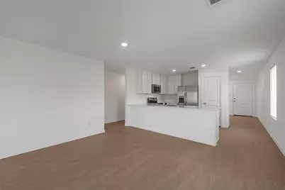 18739 Barrichello Drive, Conroe, TX 77306 - Photo 9