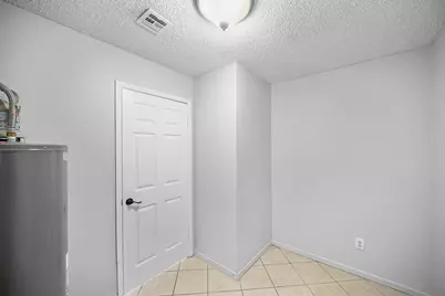 6214 Gladewell Drive, Houston, TX 77072 - Photo 19