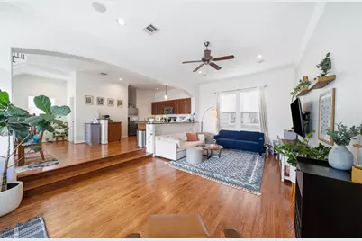 1147 W 24th Street #B, Houston, TX 77008 - Photo 11