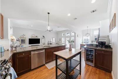 1147 W 24th Street #B, Houston, TX 77008 - Photo 13