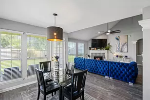 2304 Megellan Point Ln, Pearland, TX 77584 - Photo 11