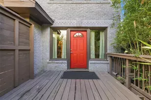 301 W Clay St, Houston, TX 77019 - Photo 3