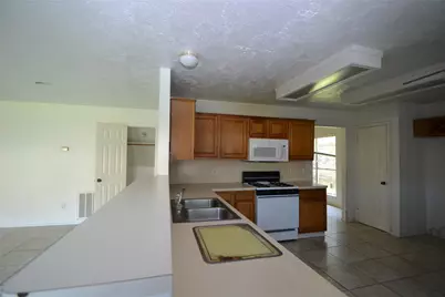 12410 Meadow Briar Drive, Stafford, TX 77477 - Photo 5