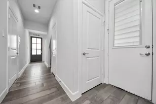 9577 Neuens Rd, Houston, TX 77080 - Photo 5