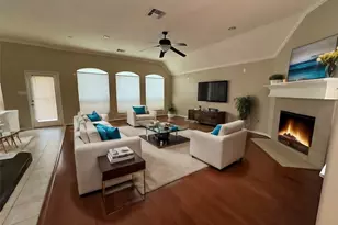 14502 Wildwood Springs Ln, Houston, TX 77044 - Photo 11