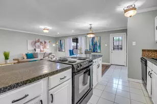 14527 Dartwood Dr, Houston, TX 77049 - Photo 11