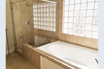 3618 Main Plaza Drive, Houston, TX 77025 - Photo 15