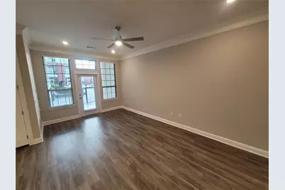 2111 Austin Street #306, Houston, TX 77002 - Photo 3