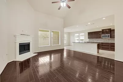 736 Somerset Landing Lane, League City, TX 77573 - Photo 11