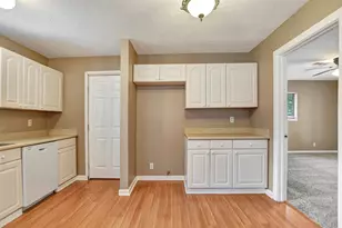 14184 Running Bear Dr, Willis, TX 77378 - Photo 9
