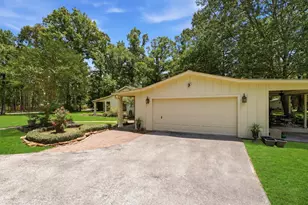 70 Oak Leaf Dr, Huffman, TX 77336 - Photo 29