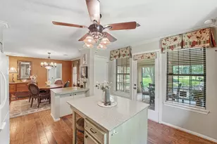 70 Oak Leaf Dr, Huffman, TX 77336 - Photo 3