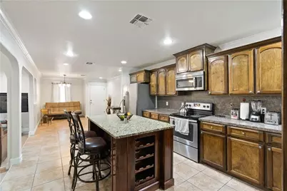 1126 Green Willow Drive, Corpus Christi, TX 78405 - Photo 5